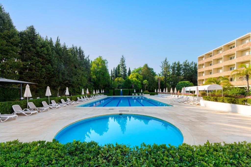 هتل کرون پلازا